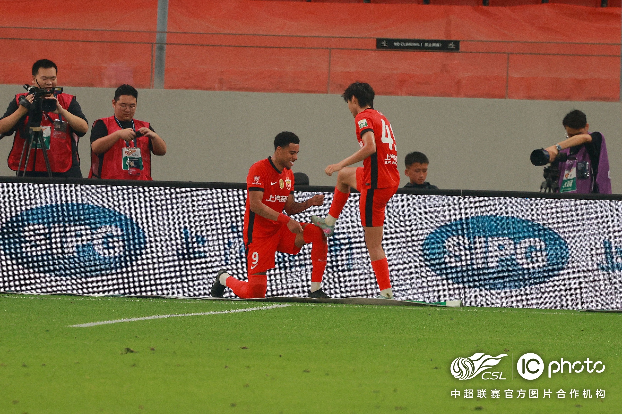 关于窗口期体能课后；罗马豪取连胜备战CBA常规赛；悬念犹存；细节决定成败的信息